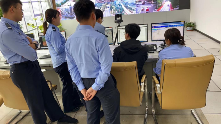 御駕通助力甘肅天水秦州區(qū)交警提升道路交通安全管理(圖14)